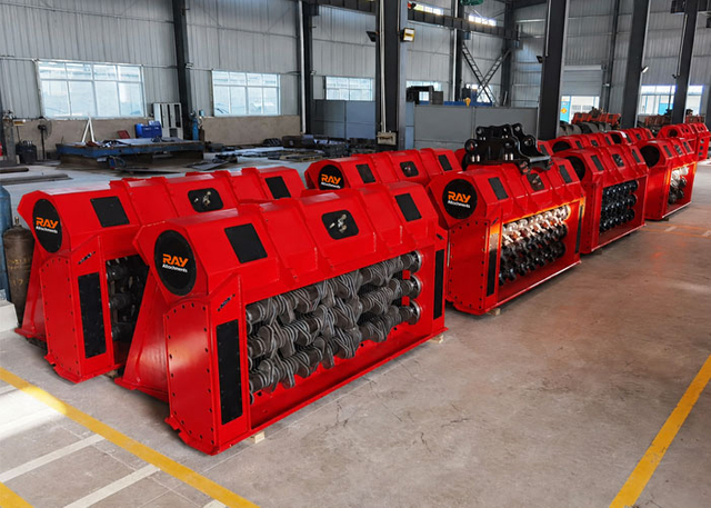 screening-crusher-bucket-1