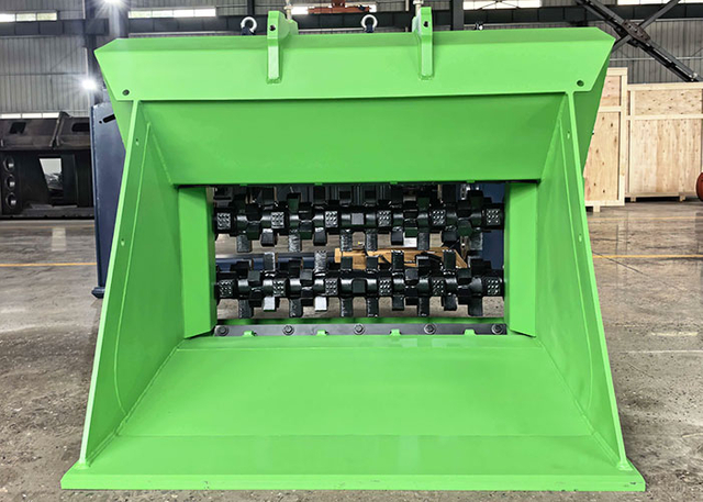screening-crusher-bucket-3