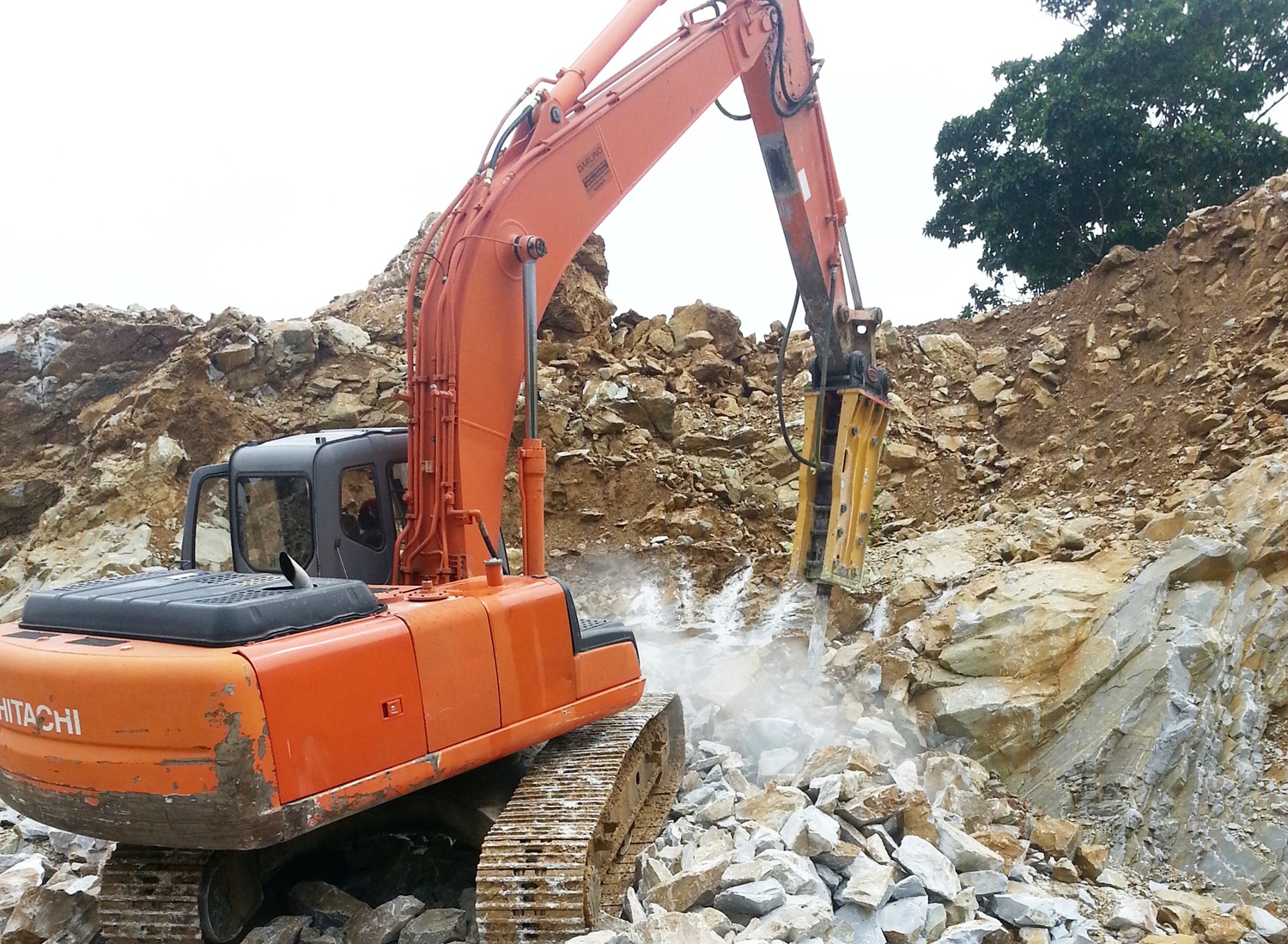 How to Set the Pressure of Hydraulic Breakers