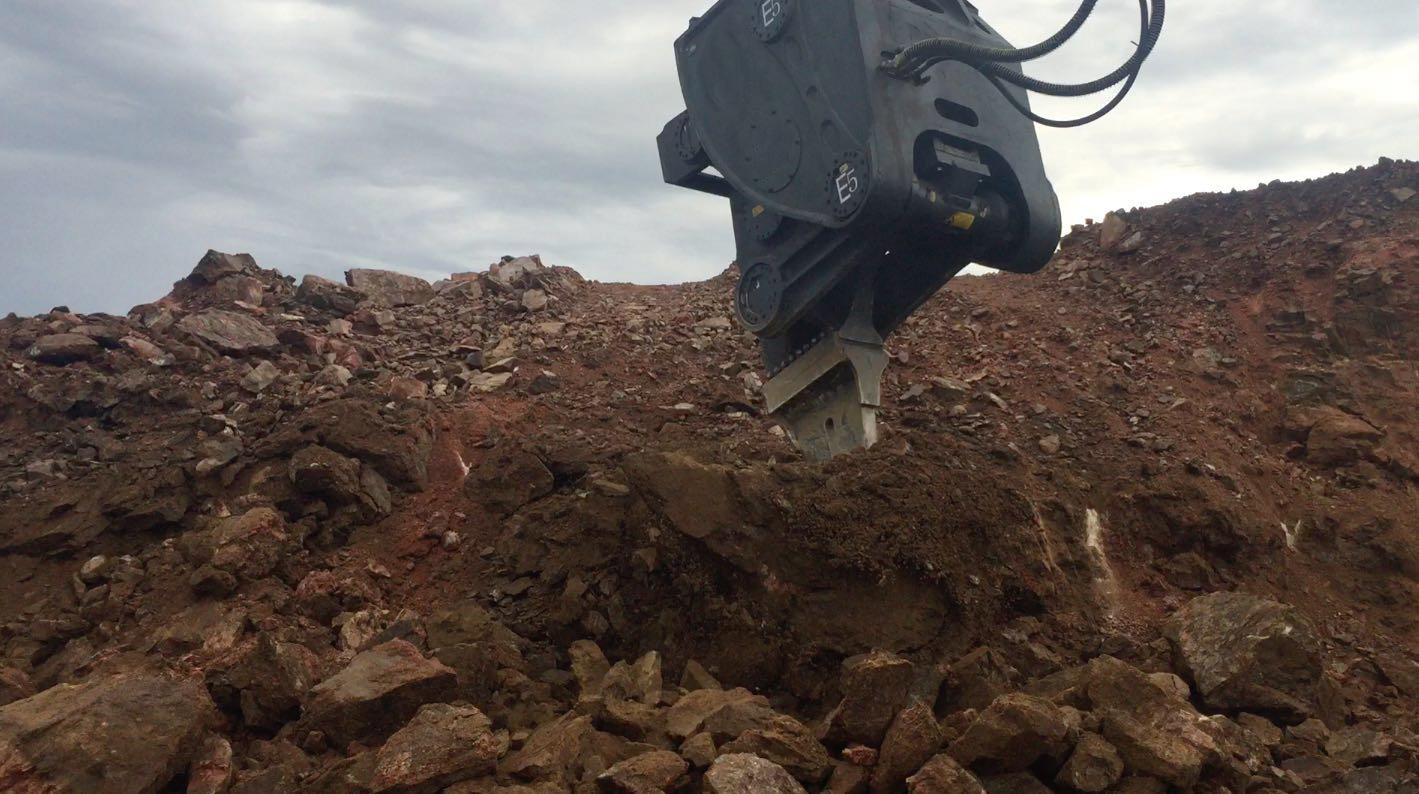 Unveil: How RAY Vibro Ripper Operates