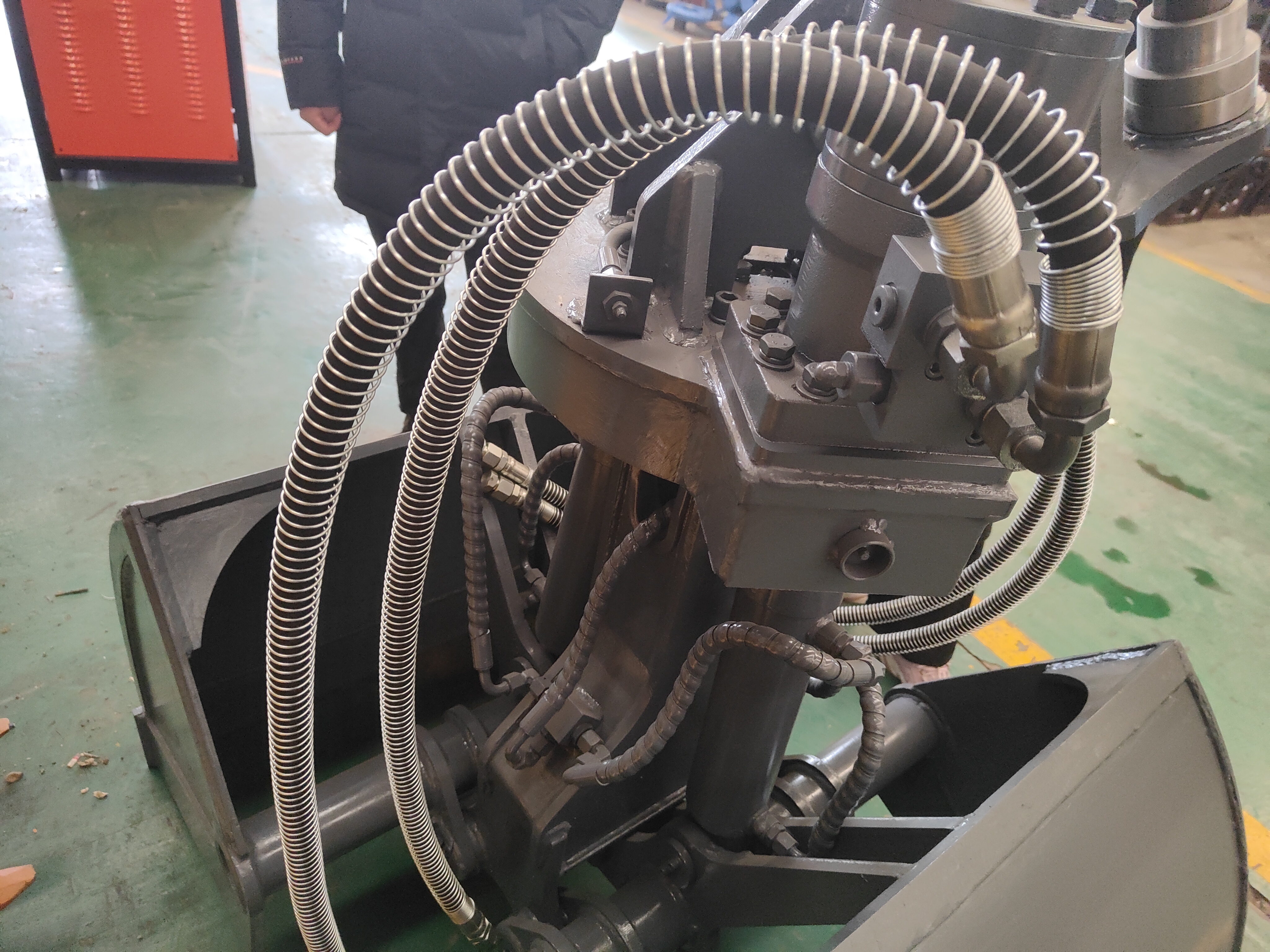 Clamshell Grab Bucket 