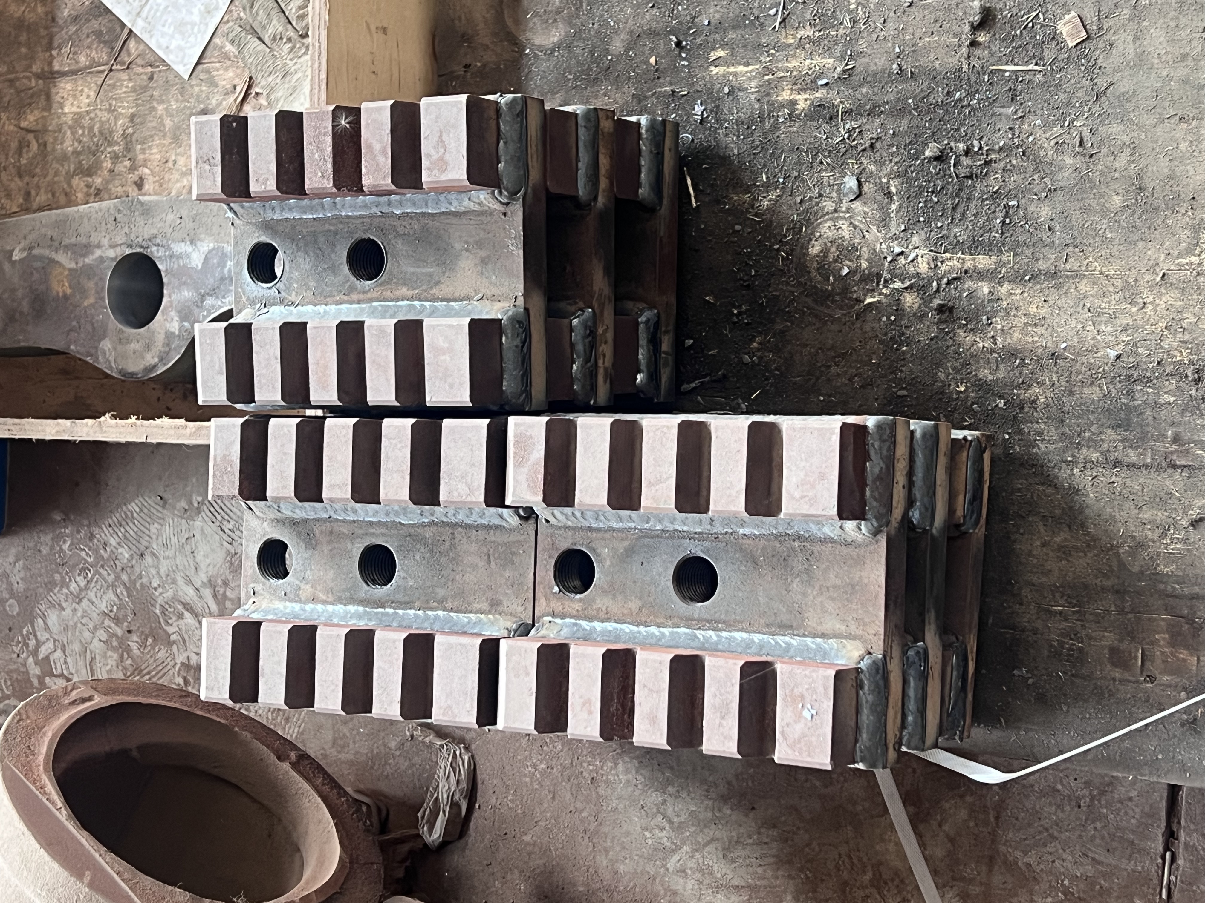 Side Grip Pile Drivers
